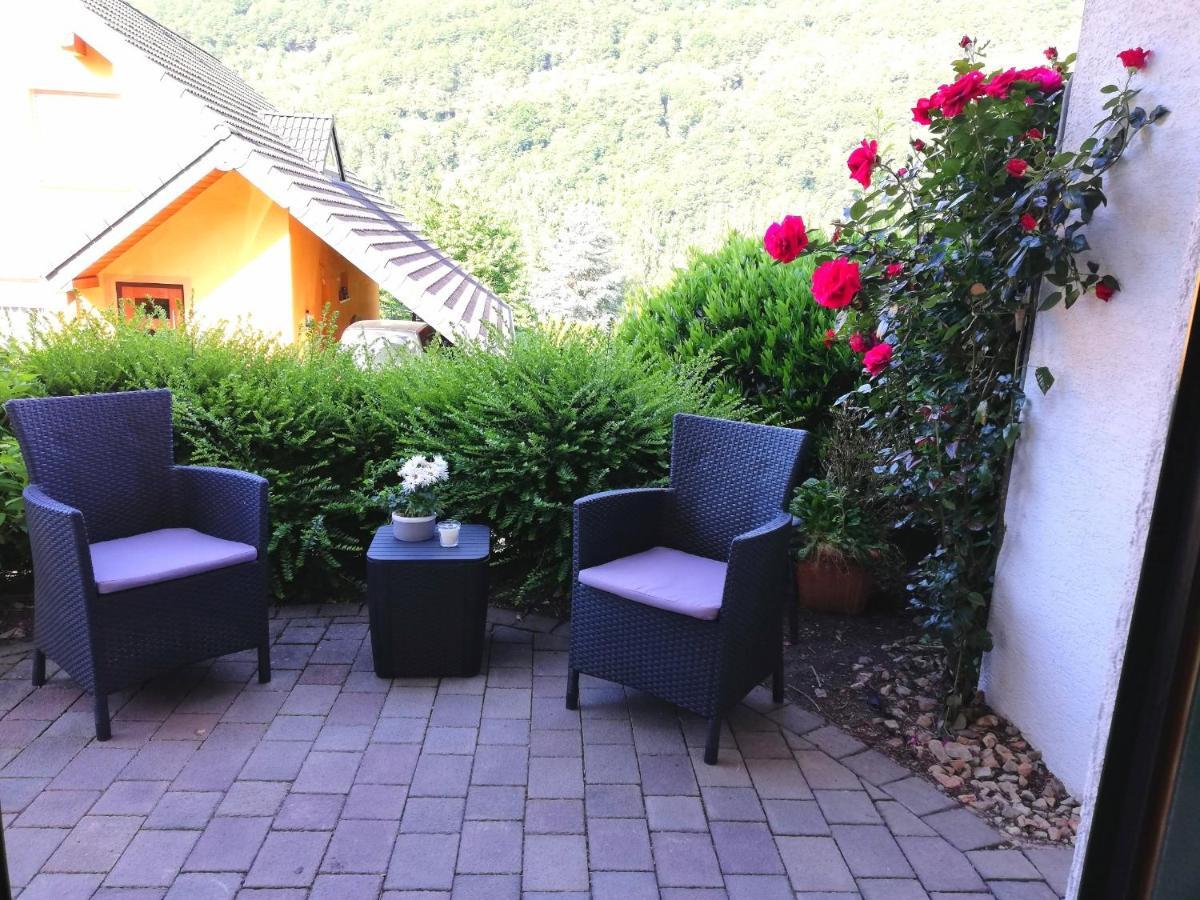 Ferienwohnung Am Edelberg Enkirch Esterno foto